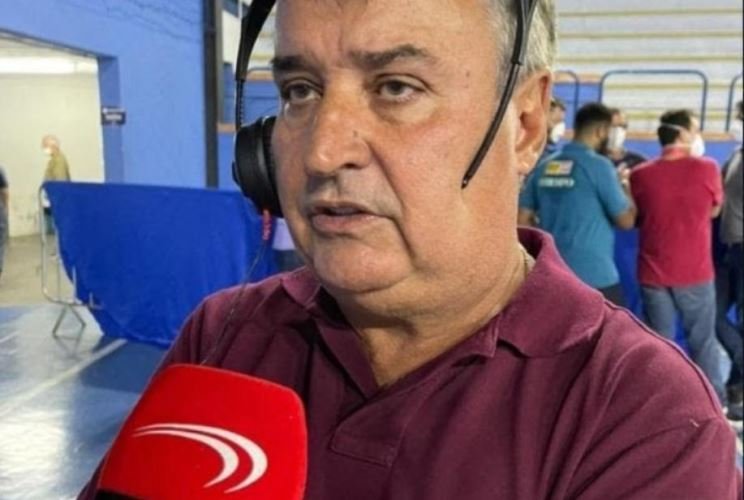 Alvimar Perrella tenta reunir conselheiros para adiar votação da SAF; ouça áudio - Rádio Itatiaia