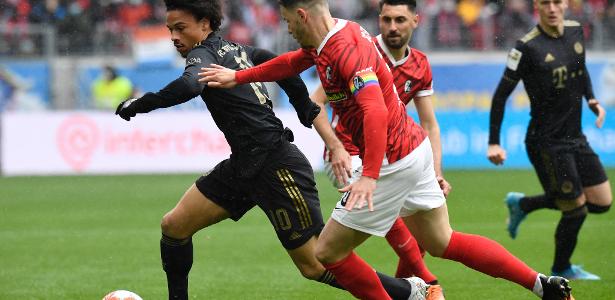 Bayern joga com 12 em campo durante 17 segundos em partida do Alemão - UOL Esporte