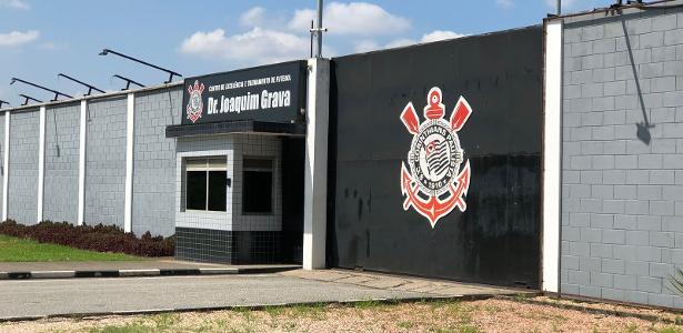 Corinthians surpreende e cancela treino após derrota na Libertadores - UOL Esporte