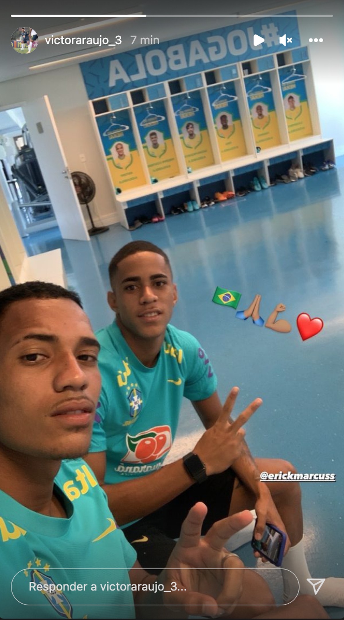 Dois jogadores da base do Vasco vão completar o treino da Seleção - Globo.com