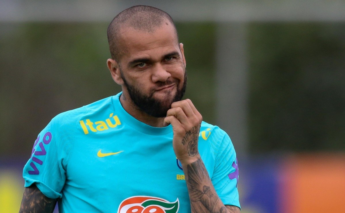 “Está decidido”; Daniel Alves entra em cena nos bastidores e pode fazer SPFC faturar R$ 43,9 MI por transaç... - Bolavip Brasil
