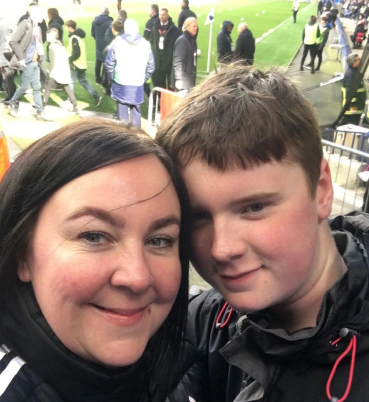 Jovem torcedor do Everton recusa convite de Cristiano Ronaldo para conhecer Old Trafford - Globo.com