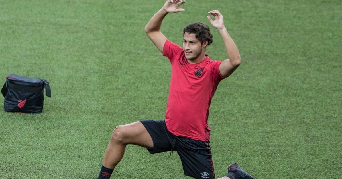 (OFF) Ex-Botafogo, Marcinho é descartado pelo Internacional por rejeição da torcida - FogãoNET