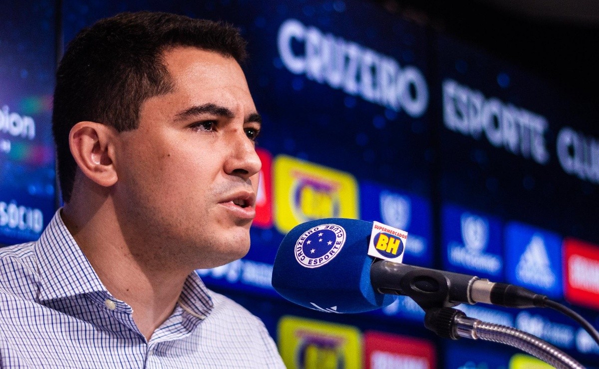 Pedro Martins expõe estratégia para reforçar o Cruzeiro e Pezzolano vira trunfo para contratação - Bolavip Brasil