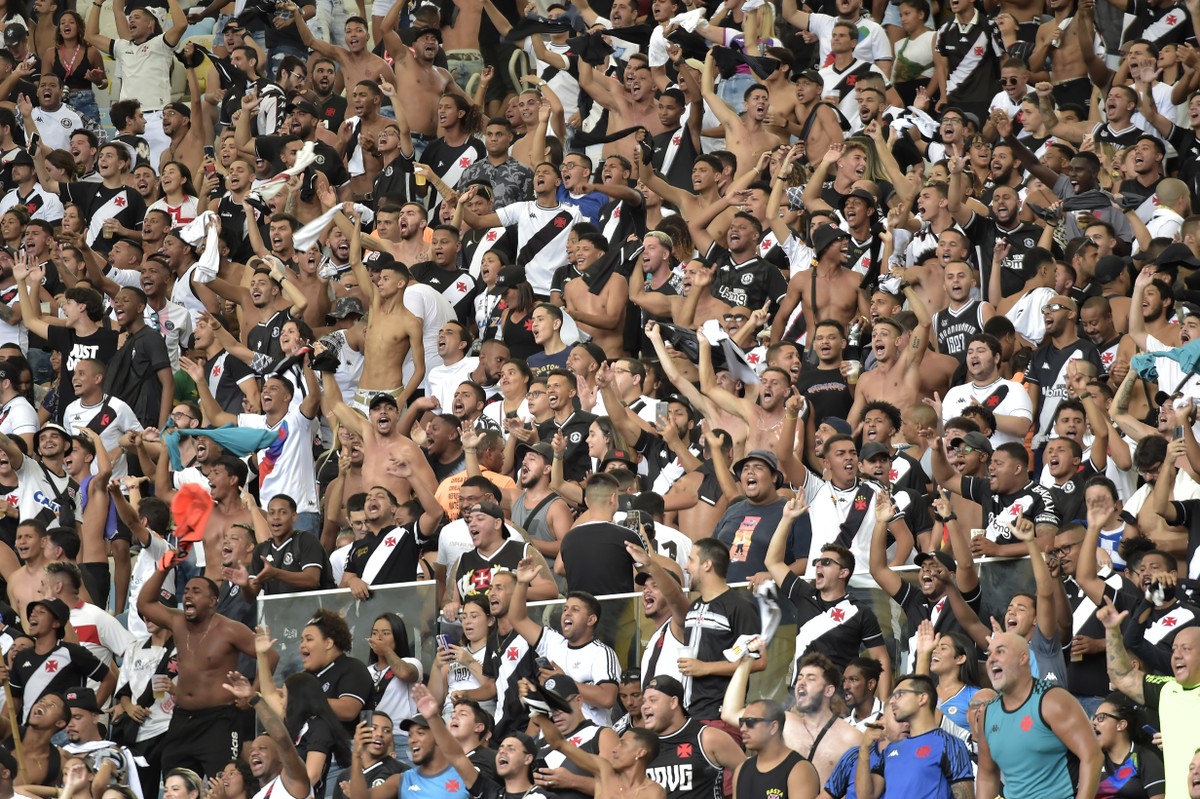 Vasco estuda possibilidade de levar estreia na Série B contra o Vila Nova para o Maracanã - Globo.com